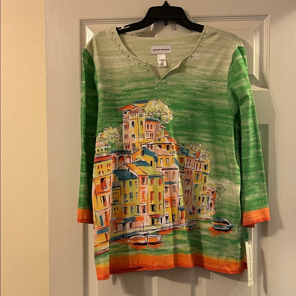 New: Alfred Dunner Green and Orange Scenic Print Top